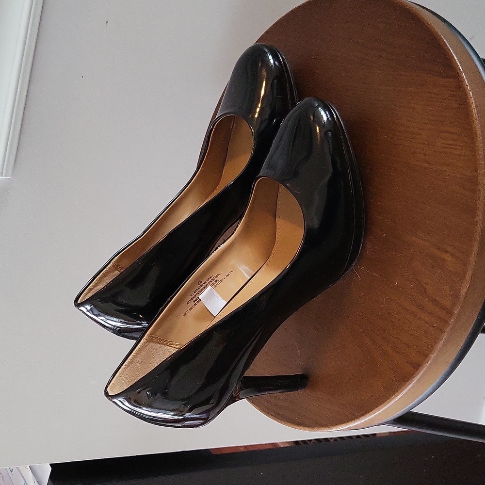 Merona Heels, Size 6.5, Black, Patent "Leather"
